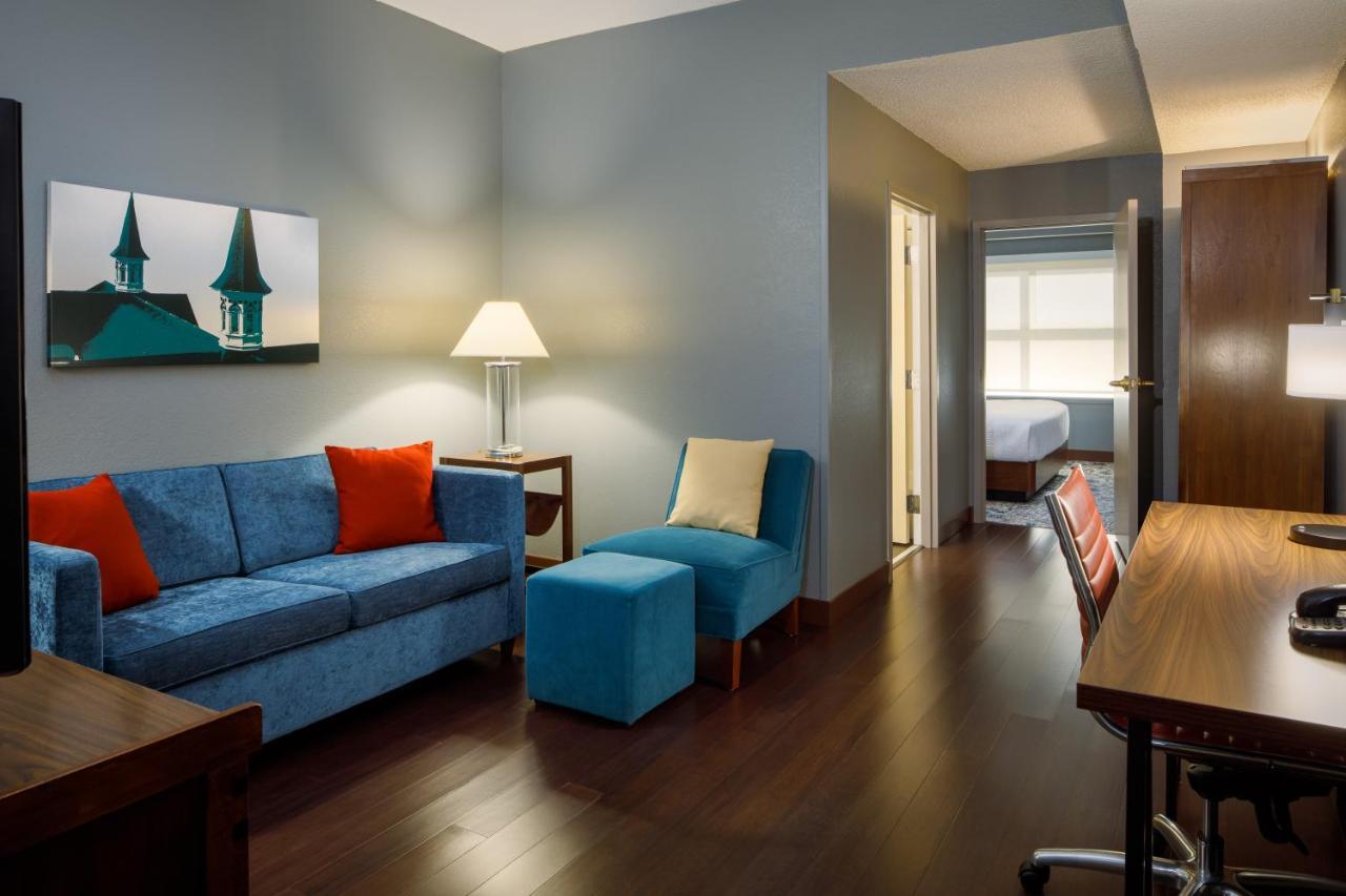 Four Points By Sheraton Louisville Airport Ngoại thất bức ảnh