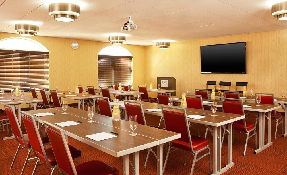 Four Points By Sheraton Louisville Airport Ngoại thất bức ảnh