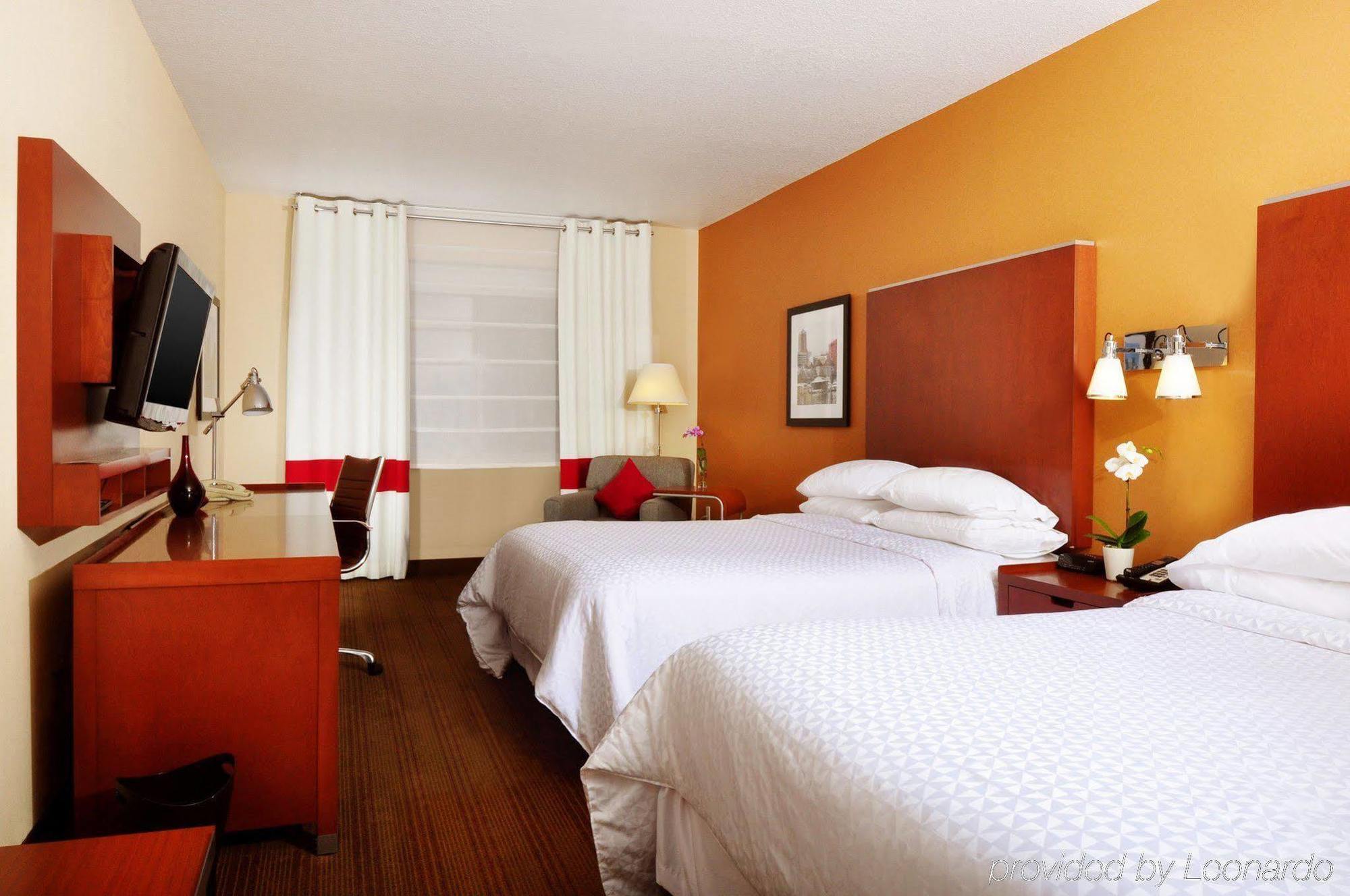 Four Points By Sheraton Louisville Airport Ngoại thất bức ảnh